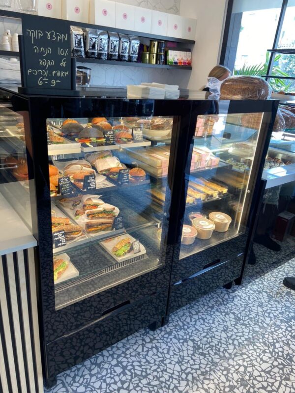 Innova Pastry Display Counter by IGLOO Bestronic uk shop 2 Commercial Refrigeration Shop