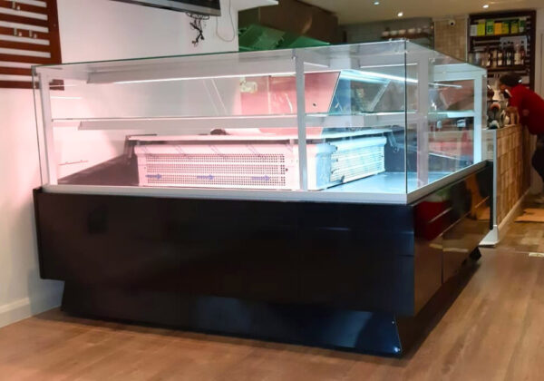 Sumba Corner 3 Commercial Refrigeration Shop
